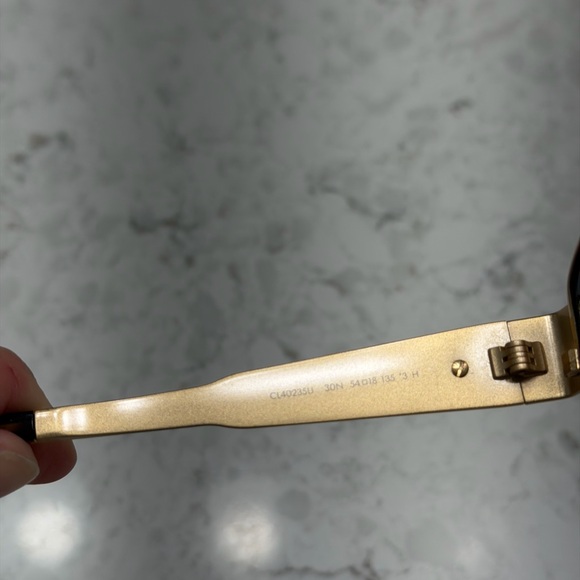 NEW Celine Women's Triomphe Metal CL40235U Sunglasses Shiny Endura Gold / Green - Picture 2 of 7